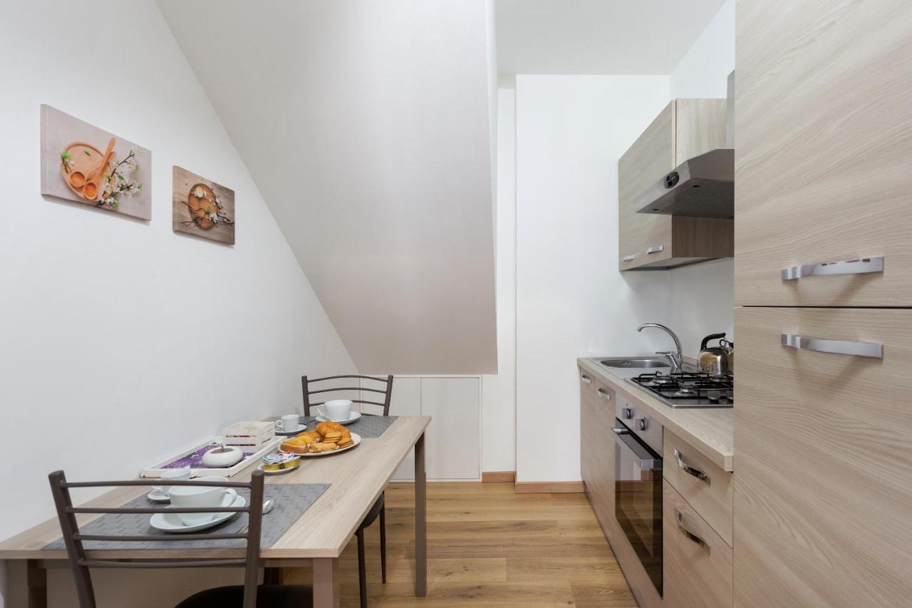 Centre Apartment Grotte Bianche คาตาเนีย ภายนอก รูปภาพ