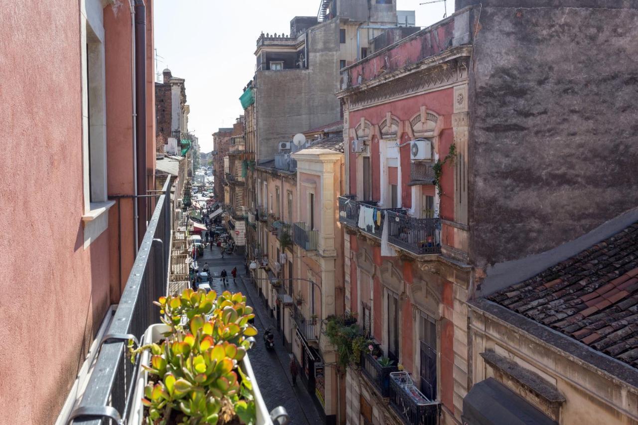 Centre Apartment Grotte Bianche คาตาเนีย ภายนอก รูปภาพ